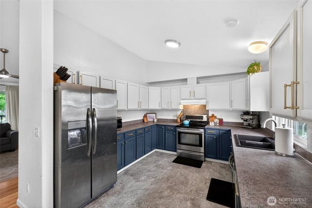 15619 Parkview Drive SE, Yelm, WA 98597