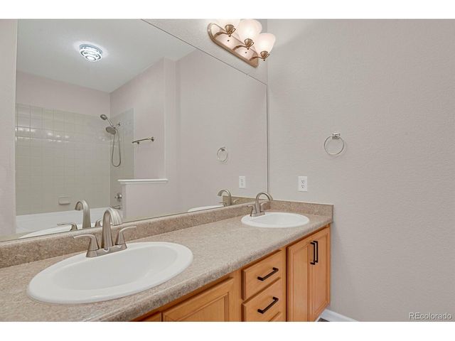 15700 E Jamison Dr 7-202, Englewood, CO 80112