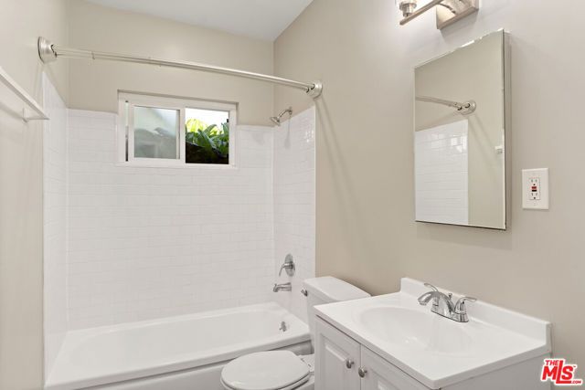1232 N Mccadden Pl 4, Los Angeles, CA 90038