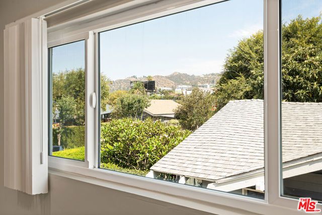 1232 N Mccadden Pl 4, Los Angeles, CA 90038