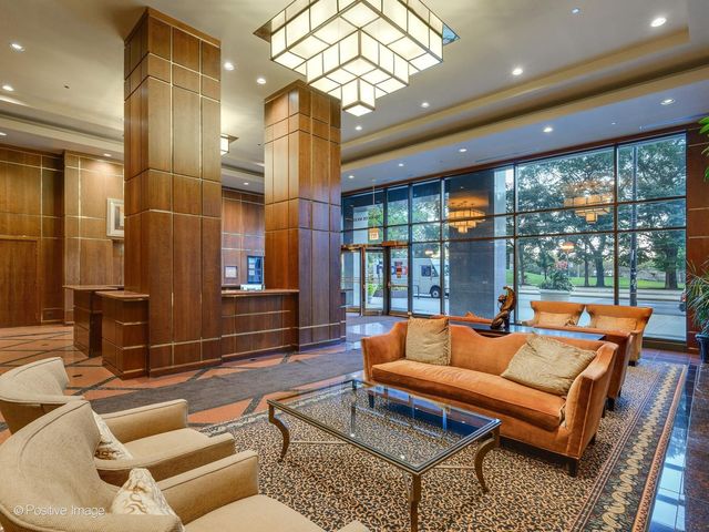 910 S Michigan Avenue 611, Chicago, IL 60605