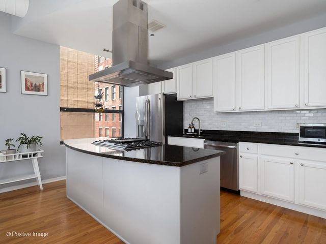 910 S Michigan Avenue 611, Chicago, IL 60605