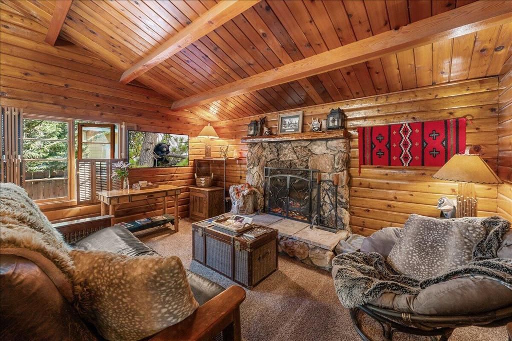 332 Cedar Lane, Sugarloaf, CA 92386