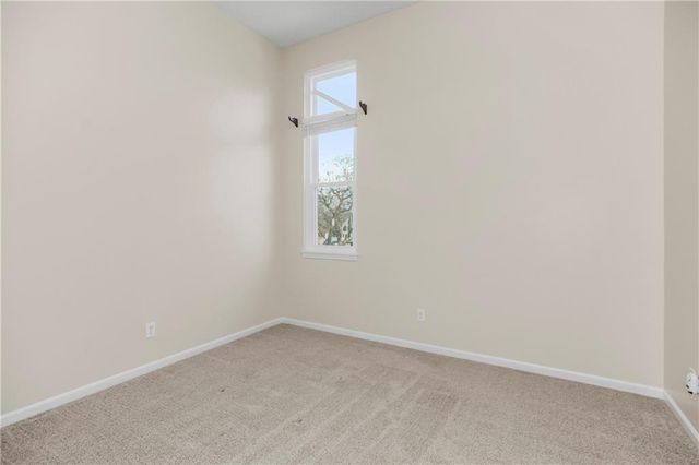 83 Beach Drive, Lake Tapawingo, MO 64015