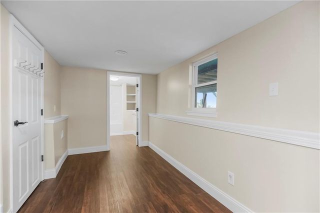 83 Beach Drive, Lake Tapawingo, MO 64015