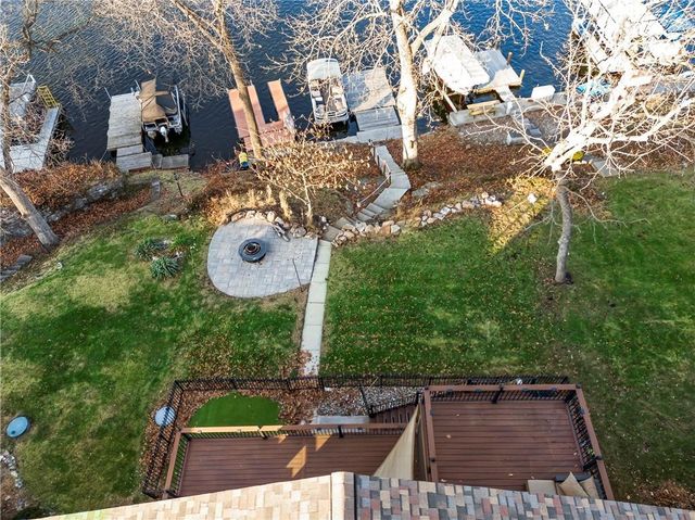 83 Beach Drive, Lake Tapawingo, MO 64015