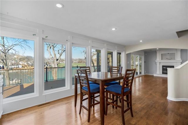 83 Beach Drive, Lake Tapawingo, MO 64015