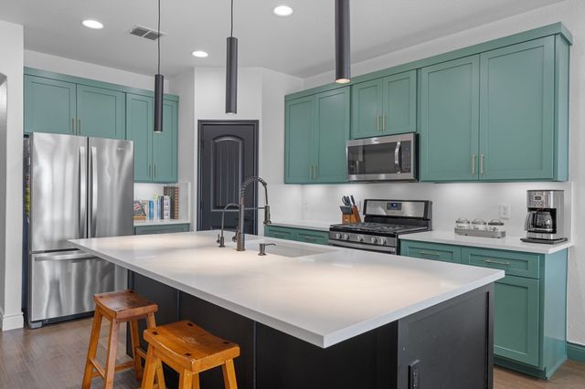 27422 Rio Circle, Boerne, TX 78015