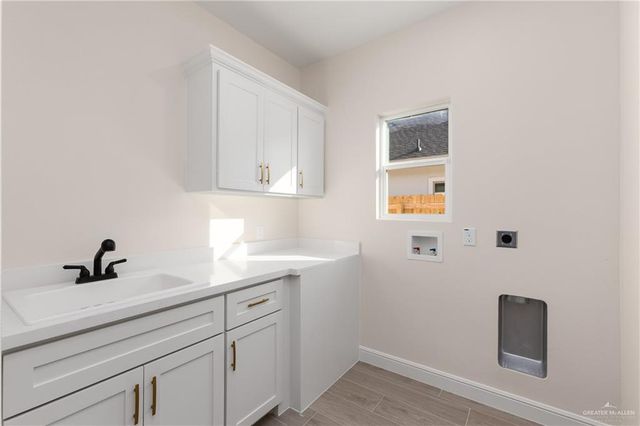 542 Candela Street, Edinburg, TX 78542