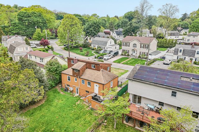 18 Miller Terrace, White Plains, NY 10607