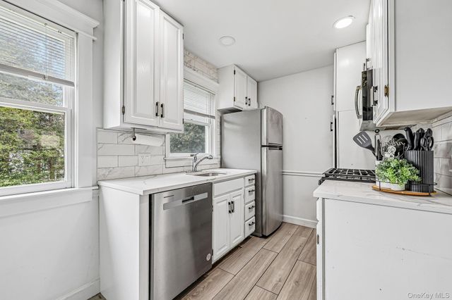 18 Miller Terrace, White Plains, NY 10607
