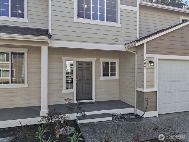 2021 NE 25th Place, Renton, WA 98056