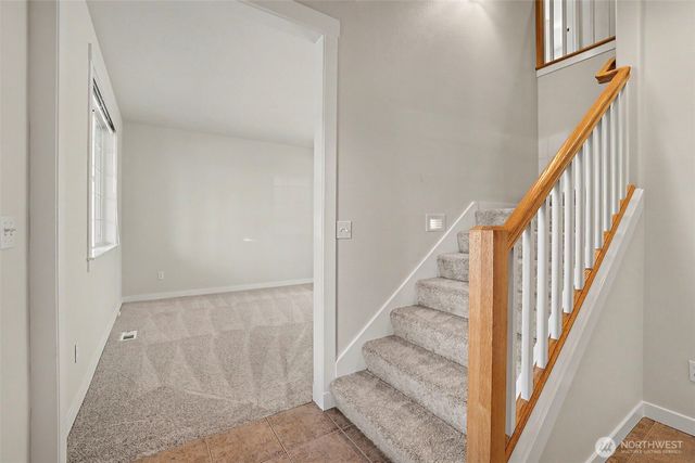 2021 NE 25th Place, Renton, WA 98056