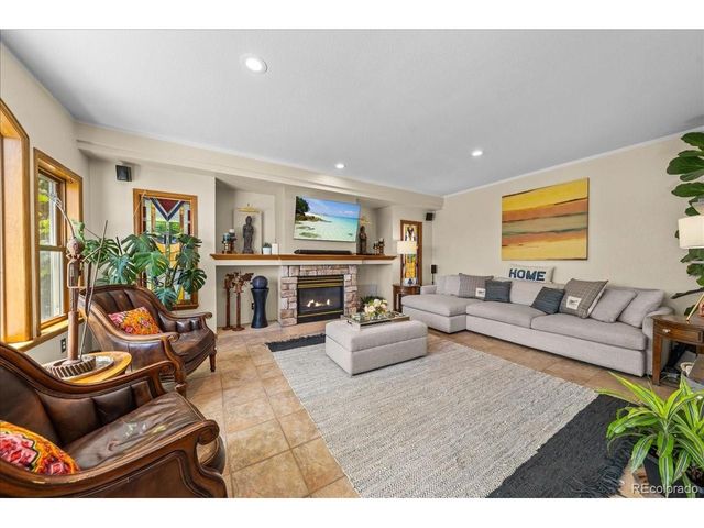 13970 W Cornell Ave, Lakewood, CO 80228