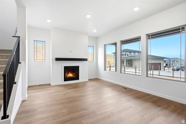 7297 W DOUBLE DUTCH DR, West Jordan, UT 84081