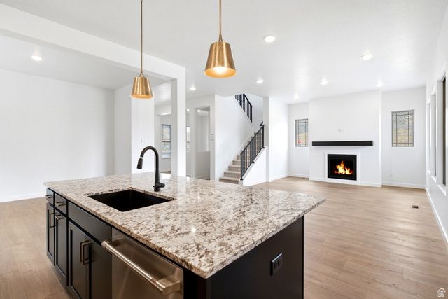 7297 W DOUBLE DUTCH DR, West Jordan, UT 84081