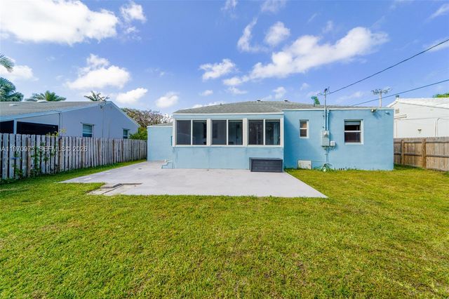1504 Funston St, Hollywood, FL 33020