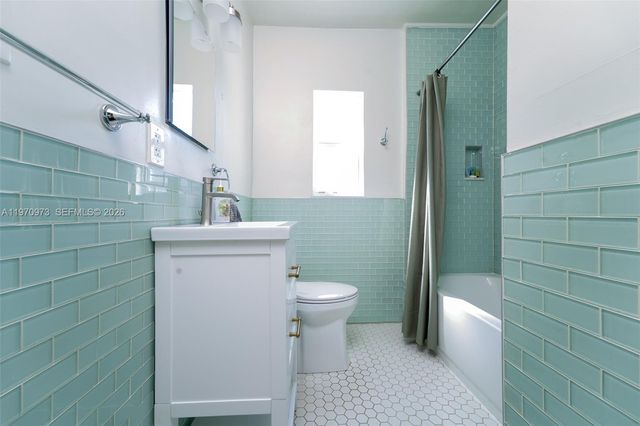 1504 Funston St, Hollywood, FL 33020