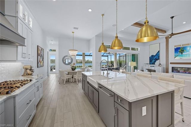 15326 Turin DR, Naples, FL 34114