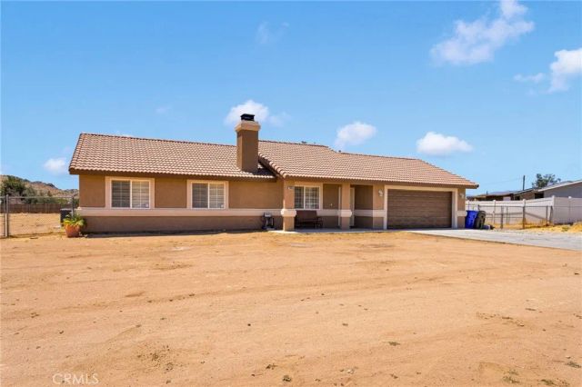 20083 Rimrock Road, Apple Valley, CA 92307