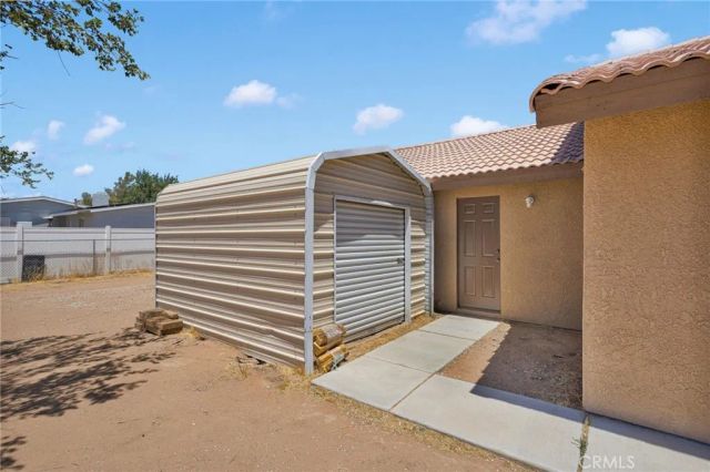 20083 Rimrock Road, Apple Valley, CA 92307