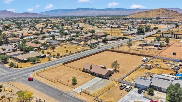 20083 Rimrock Road, Apple Valley, CA 92307