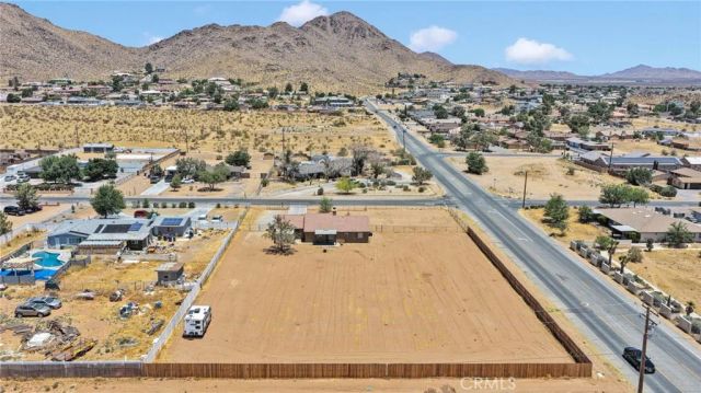 20083 Rimrock Road, Apple Valley, CA 92307