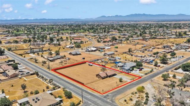 20083 Rimrock Road, Apple Valley, CA 92307