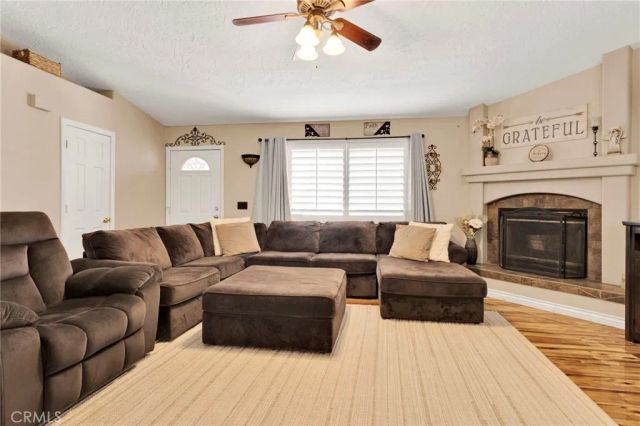 20083 Rimrock Road, Apple Valley, CA 92307