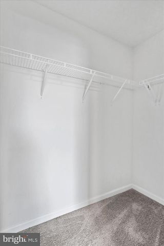 300 HEADWATERS DR, Falling Waters, WV 25419