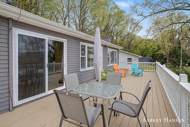 8344 Je-NE-Be Drive Ne, Courtland Twp, MI 49341