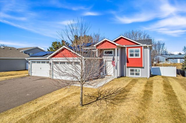 704 Edgewood Street SW, Isanti, MN 55040