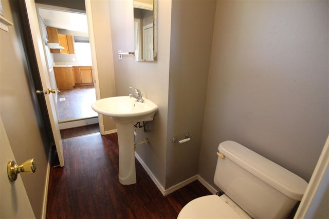 16265 Oakbrook Street, Romulus, MI 48174