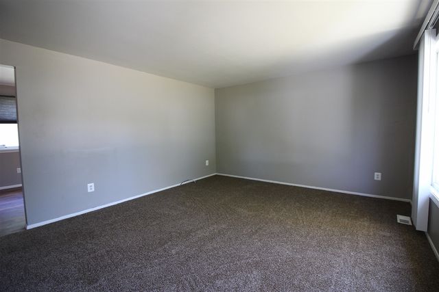 16265 Oakbrook Street, Romulus, MI 48174