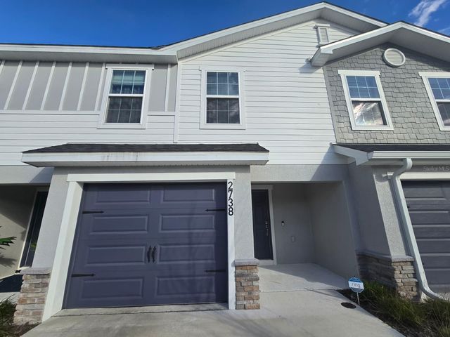 2738 IDYLL LAKES CIRCLE, Plant City, FL 33566