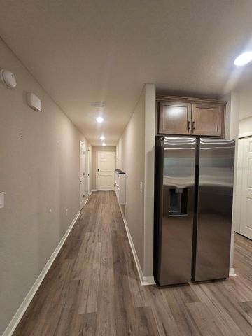 2738 IDYLL LAKES CIRCLE, Plant City, FL 33566