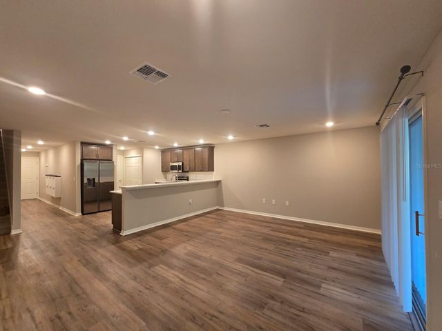 2738 IDYLL LAKES CIRCLE, Plant City, FL 33566