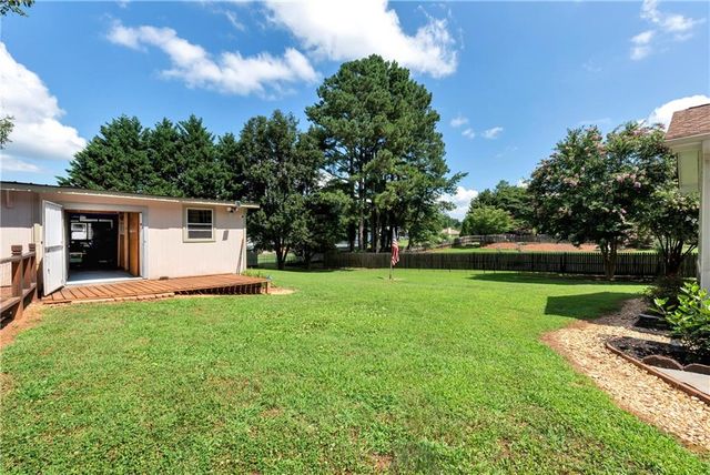 5658 Raintree Trace, Oakwood, GA 30566