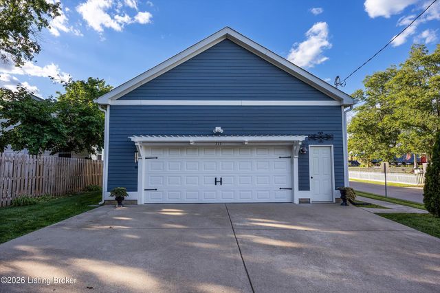 313 E Main St, La Grange, KY 40031