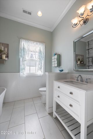 313 E Main St, La Grange, KY 40031