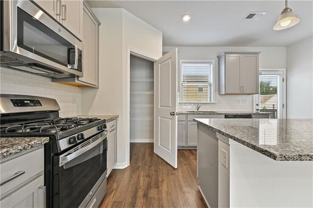 3798 Hidden Valley Circle, Lawrenceville, GA 30044