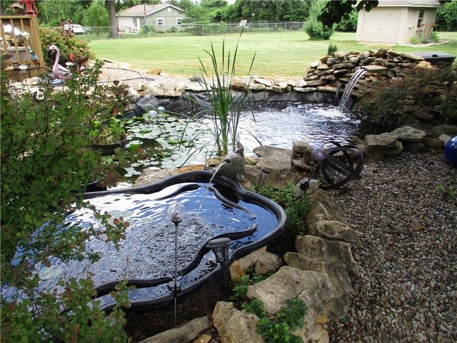 8265 Gleason Road, Lenexa, KS 66227