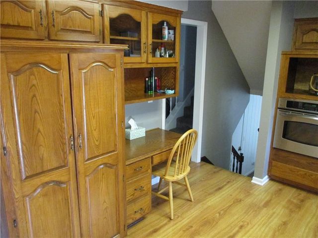 8265 Gleason Road, Lenexa, KS 66227