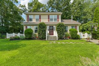 330 Harrison Avenue, Miller Place, NY 11764