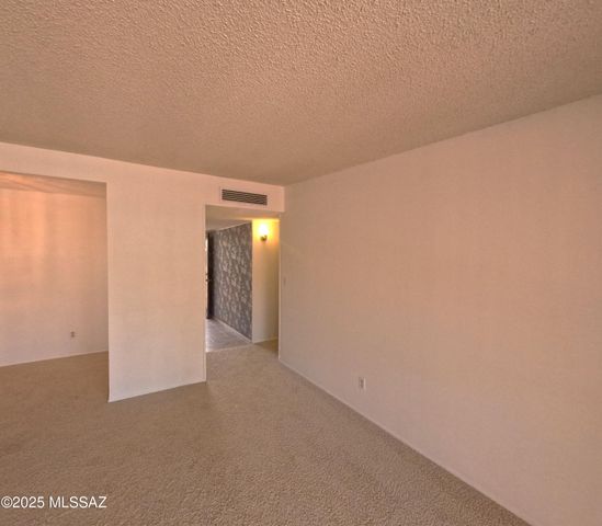 6509 E 39th Street, Tucson, AZ 85730