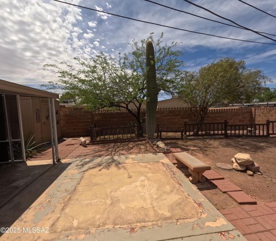 6509 E 39th Street, Tucson, AZ 85730