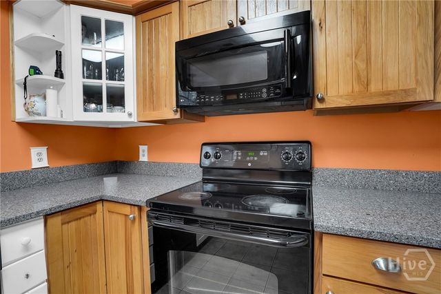 57 Hidden Lake Court, Savannah, GA 31419