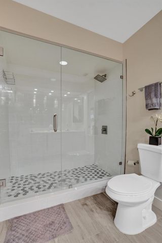 86 Las Brisas, Boynton Beach, FL 33426