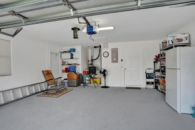 86 Las Brisas, Boynton Beach, FL 33426