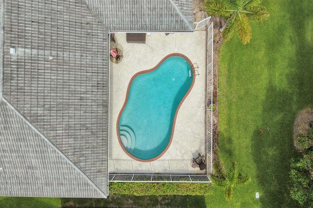 86 Las Brisas, Boynton Beach, FL 33426